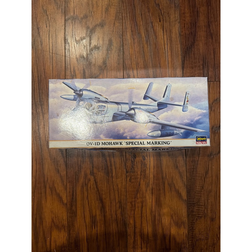 Hasegawa 1/72 OV-1D Mohawk Special Marking Model Kit 00255